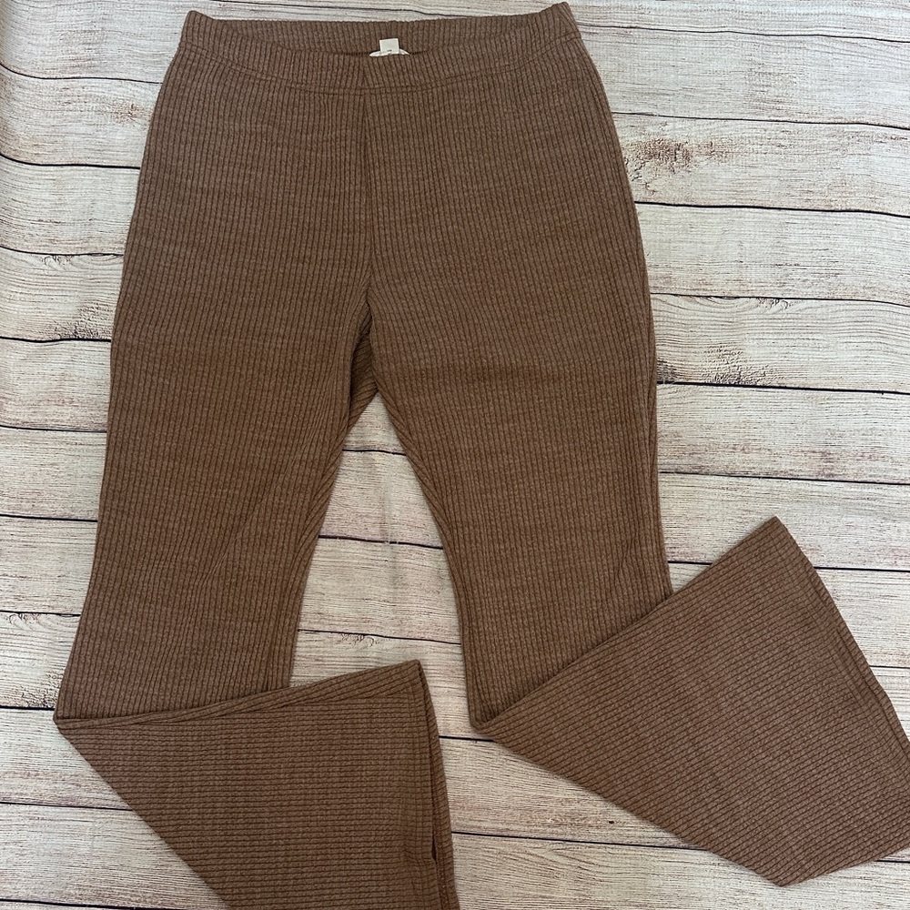 American Eagle Brown Ribbed Knit Bell Bottom Hippie Pants Size Large